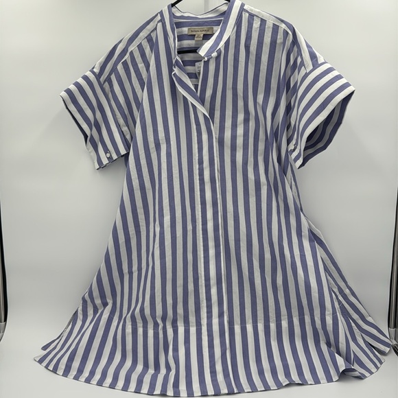 Banana Republic Dresses & Skirts - Banana republic Striped Short Sleeve dress NWT